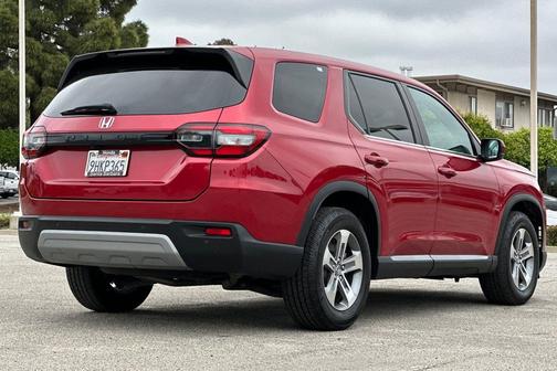 2023 Honda Pilot EX-L 8-Passenger