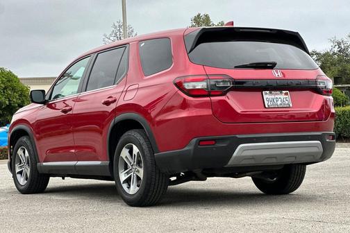 2023 Honda Pilot EX-L 8-Passenger