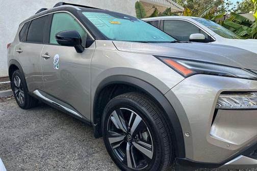 2021 Nissan Rogue Platinum