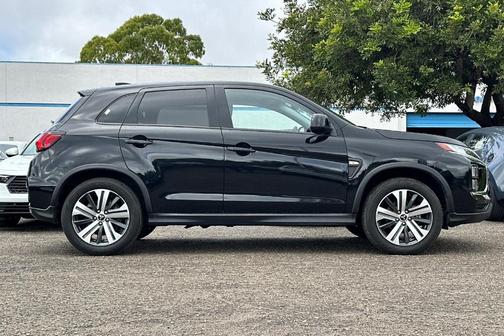 2022 Mitsubishi Outlander Sport 2.0 ES