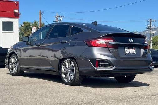 2018 Honda Clarity Plug-In Hybrid Base