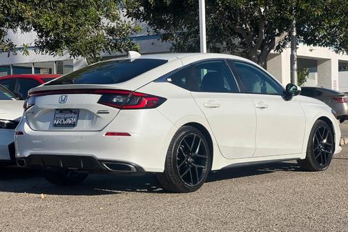 Platinum White Pearl 2022 Honda Civic Sport Touring