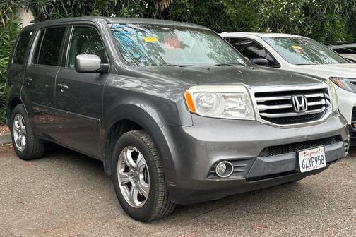 Polished Metal Metallic 2012 Honda Pilot EX