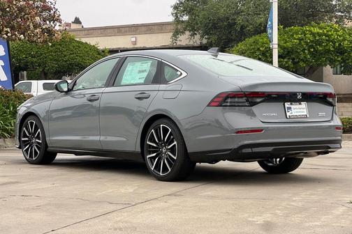 Urban Gray Pearl 2026 Honda Accord Hybrid Touring