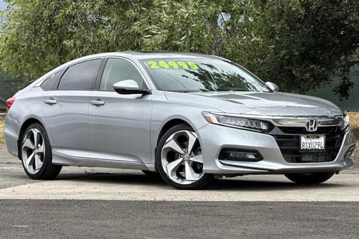 Lunar Silver Metallic 2019 Honda Accord Touring 2.0T