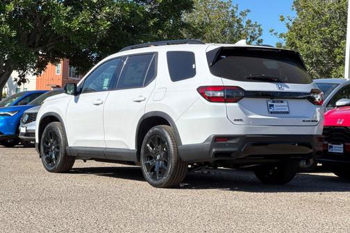 Platinum White Pearl 2026 Honda Pilot Black Edition