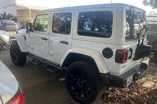 2024 Jeep Wrangler 4xe Sahara