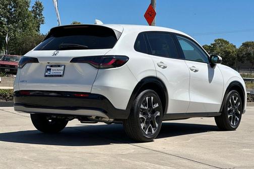 Platinum White Pearl 2026 Honda HR-V EX-L