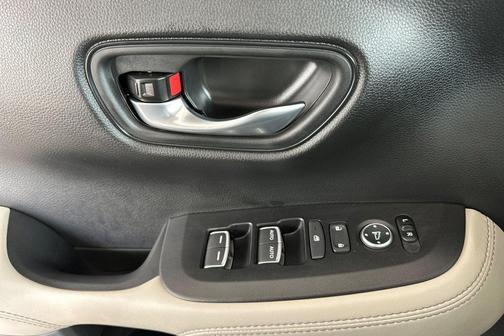 Platinum White Pearl 2026 Honda HR-V EX-L