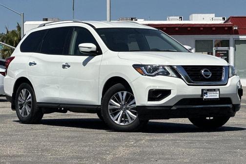 Glacier White 2020 Nissan Pathfinder S