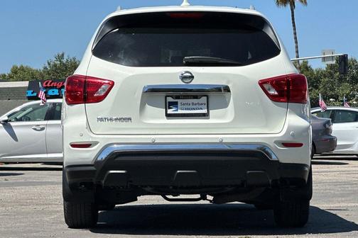 Glacier White 2020 Nissan Pathfinder S
