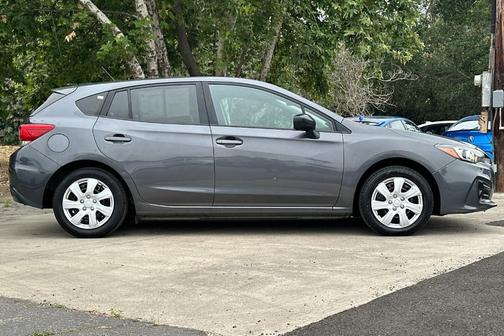 Magnetite Gray Metallic 2018 Subaru Impreza 2.0i