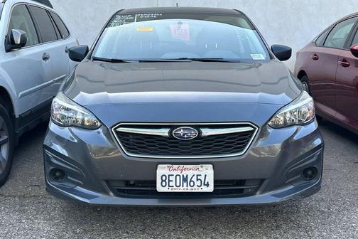 Magnetite Gray Metallic 2018 Subaru Impreza 2.0i