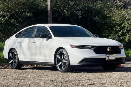 Platinum White Pearl 2026 Honda Accord Hybrid Sport