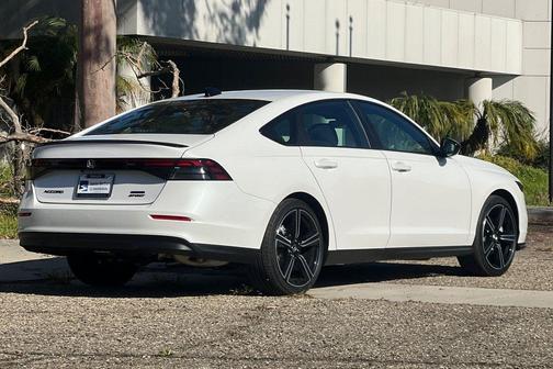 Platinum White Pearl 2026 Honda Accord Hybrid Sport