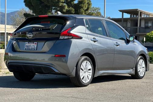 2024 Nissan Leaf S