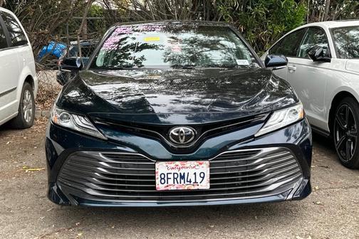 Galactic Aqua 2018 Toyota Camry XLE
