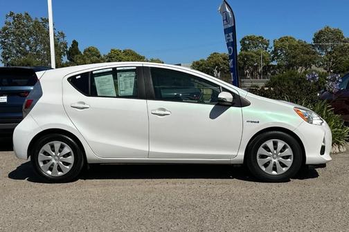 2013 Toyota Prius c Two