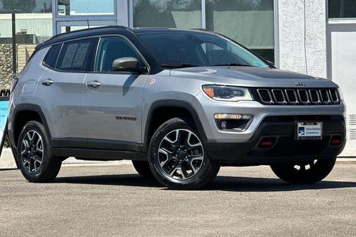 Billet Silver Metallic Clearcoat 2019 Jeep Compass Trailhawk