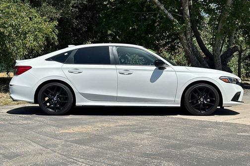 Platinum White Pearl 2024 Honda Civic Sport