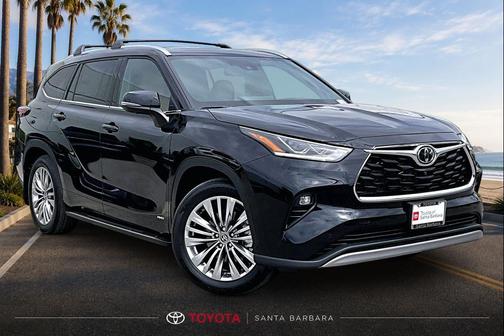 Midnight Black Metallic 2026 Toyota Highlander Hybrid Platinum