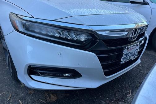 2019 Honda Accord Touring 2.0T