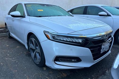2019 Honda Accord Touring 2.0T