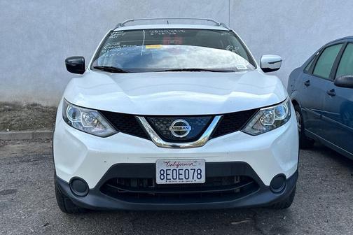 2018 Nissan Rogue Sport SV