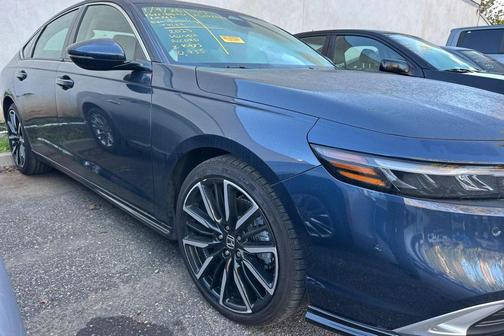 2023 Honda Accord Hybrid Touring