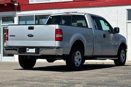 Silver Clearcoat Metallic 2007 Ford F-150 XLT SuperCab