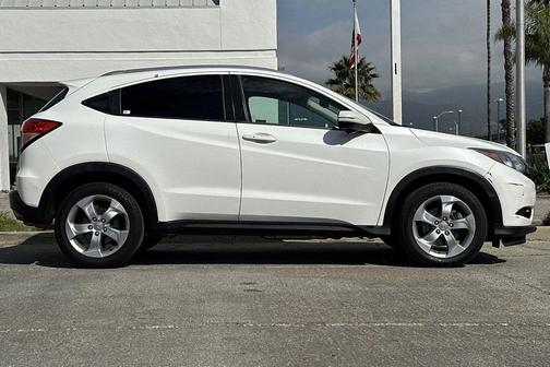 2016 Honda HR-V EX-L w/Navigation