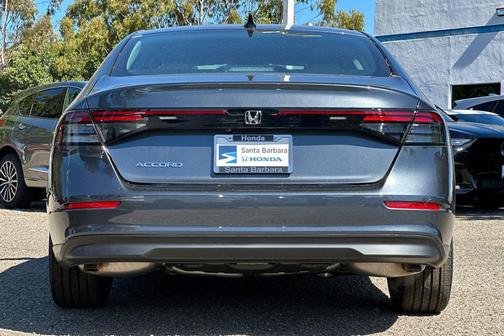 Meteorite Gray Metallic 2026 Honda Accord SE