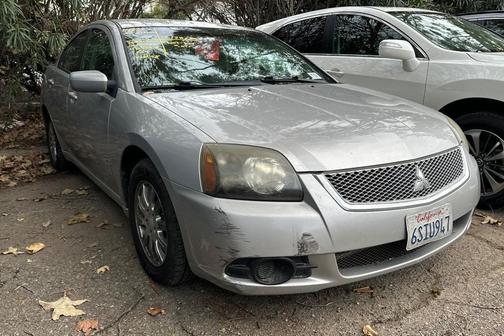 2011 Mitsubishi Galant ES