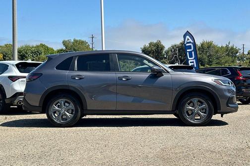 Modern Steel Metallic 2026 Honda HR-V LX