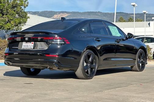 2025 Honda Accord Hybrid Sport-L