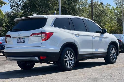 White Diamond Pearl 2019 Honda Pilot EX-L