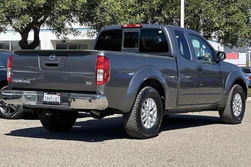 2016 Nissan Frontier SV