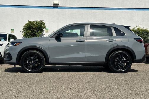 Urban Gray Pearl 2027 Honda HR-V Sport