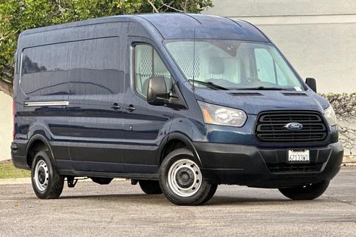 2015 Ford Transit-250 148 WB Medium Roof Cargo