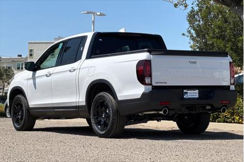 2025 Honda Ridgeline Black Edition