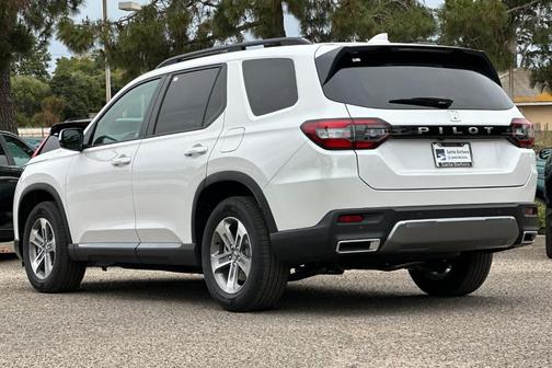 White Diamond Pearl 2026 Honda Pilot EX-L