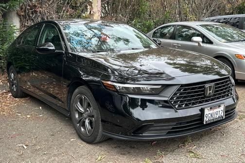 Crystal Black Pearl 2023 Honda Accord EX
