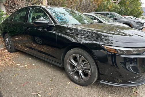 Crystal Black Pearl 2023 Honda Accord EX