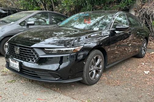 Crystal Black Pearl 2023 Honda Accord EX