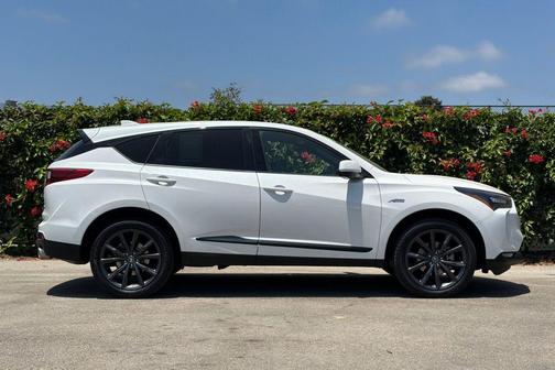 White 2025 Acura RDX A-Spec