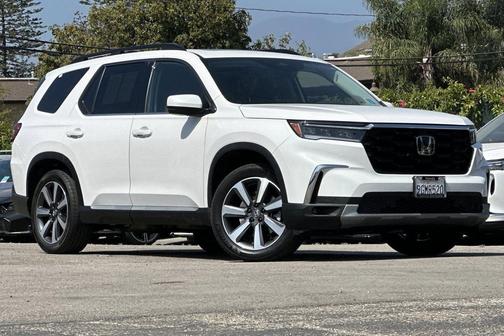 Platinum White Pearl 2023 Honda Pilot Touring