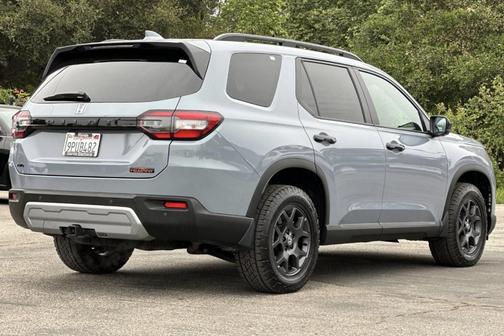 2025 Honda Pilot TrailSport