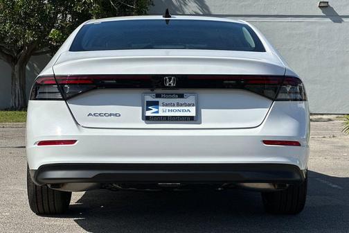 Platinum White Pearl 2026 Honda Accord SE