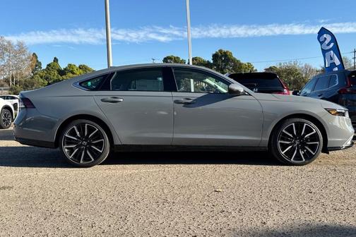 2025 Honda Accord Hybrid Touring