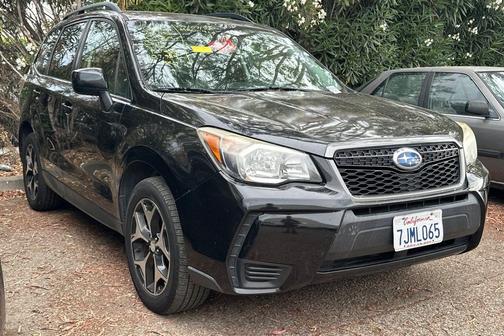 Crystal Black Silica 2015 Subaru Forester 2.0XT Premium